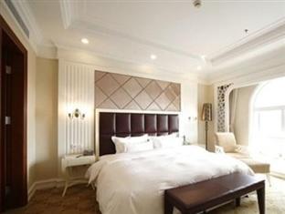 Hotel Baolong Garden 5*